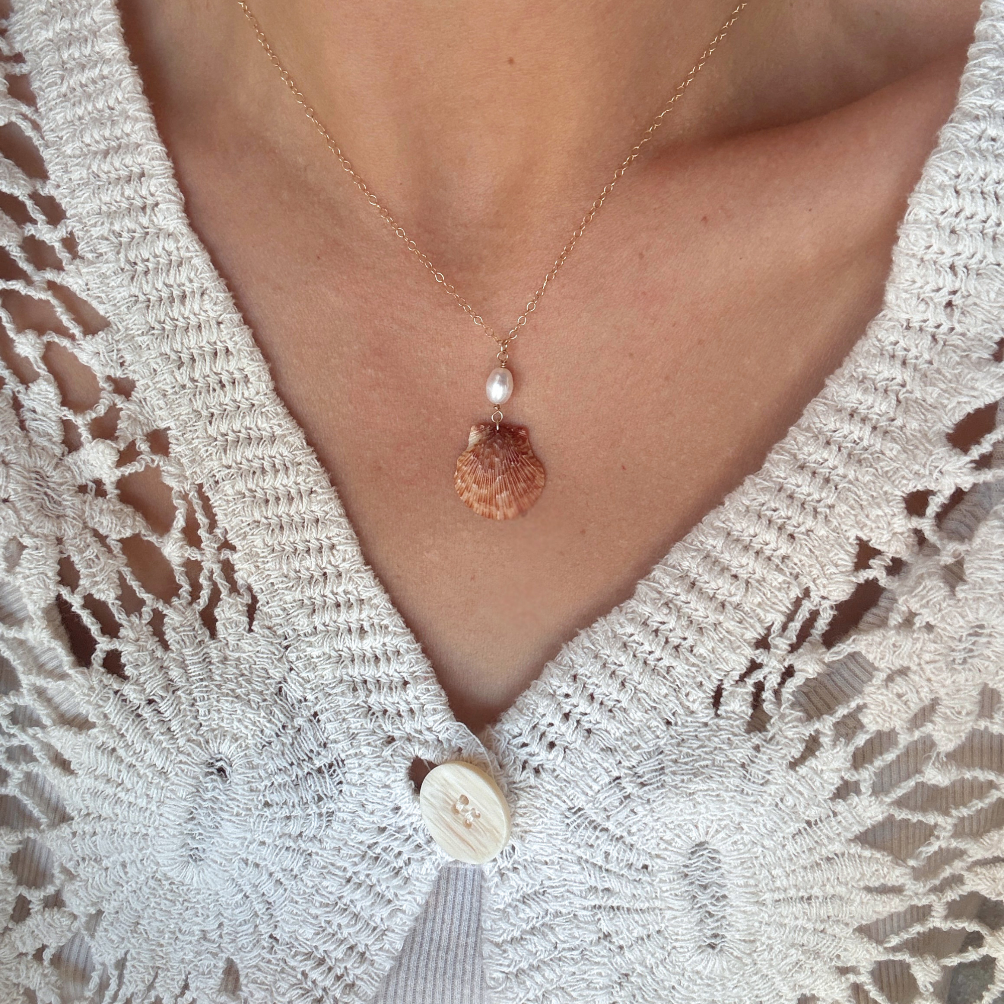Seashell Pearl Drop Necklace | 14K Gold-filled