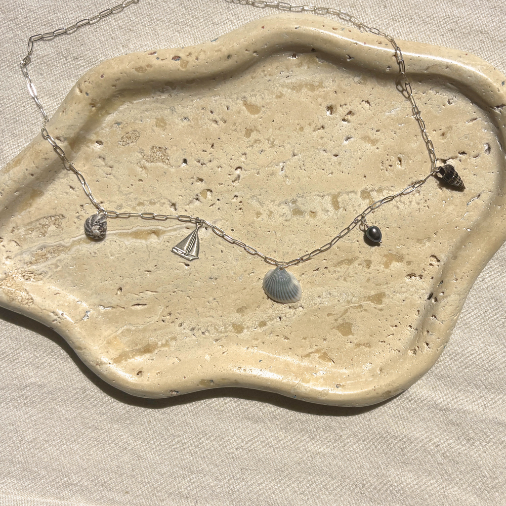 El Sunzal | Seashell Charm Necklace | Sterling Silver