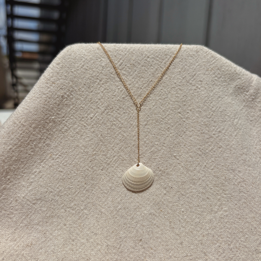 Clam Drop Necklace | 14K Gold-filled