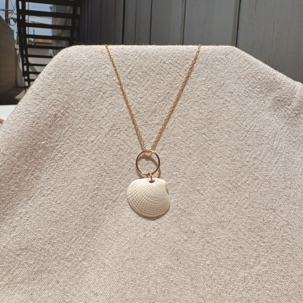 Seashell Ring Drop Necklace | 14K Gold-filled
