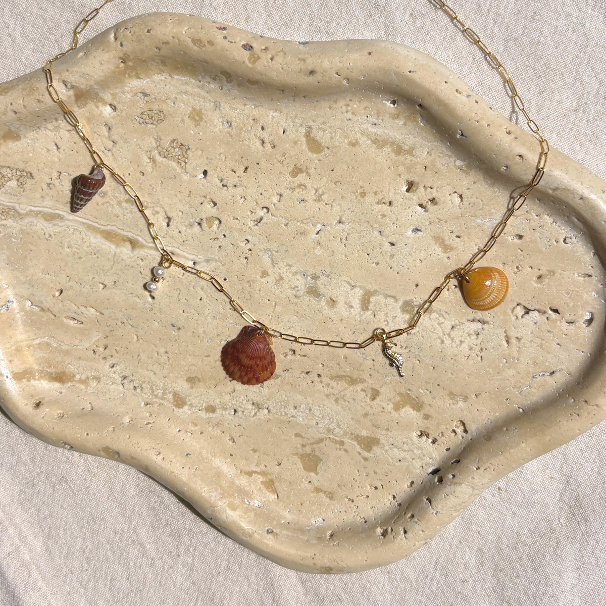 Salsipuedes | Seashell Charm Necklace | 14K Gold-filled